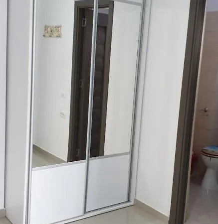 Rares Rezidence Apartmán Năvodari